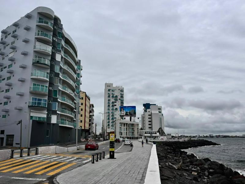 Calor y lluvias aisladas marcarán el clima en Veracruz este miércoles
