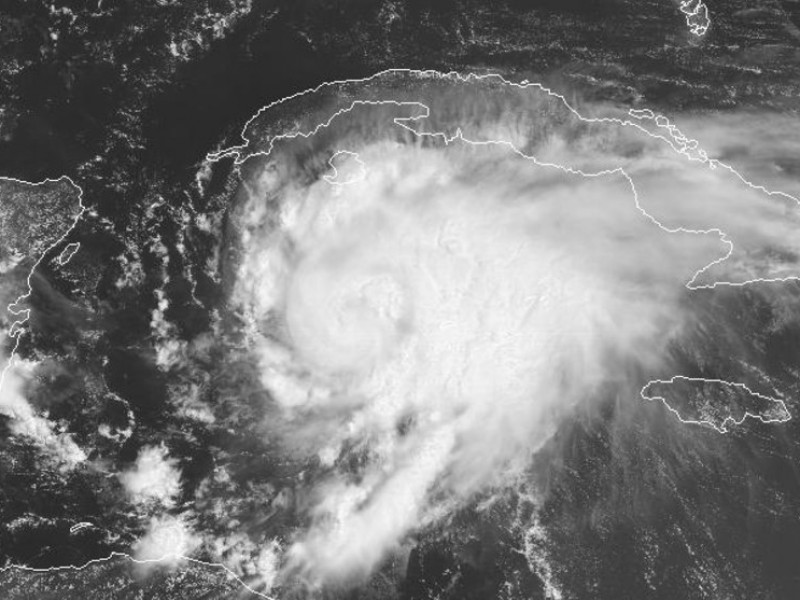 Cambio climático causa huracanes más intensos