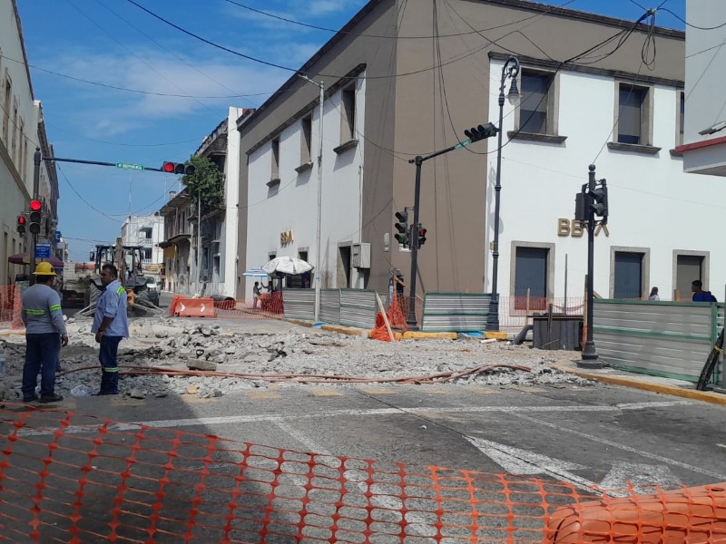 Cambio en ruta de camiones por cierre de calle Juárez