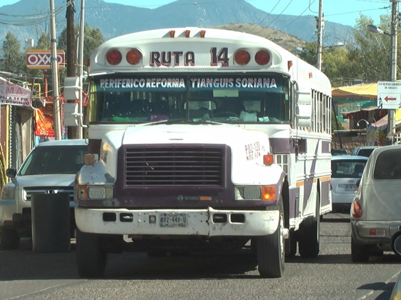 Cambios de ruta por feria del hueso, Delegado...