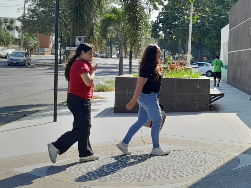 Caminar ayuda a solucionar problemas emocionales y mentales