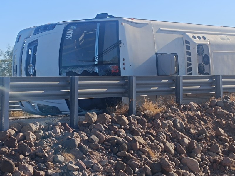 Camionazo deja 17 heridos y 1 persona sin vida