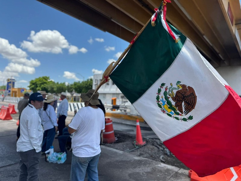 Campesinos exigen pagos; advierten toma del Palacio de Gobierno