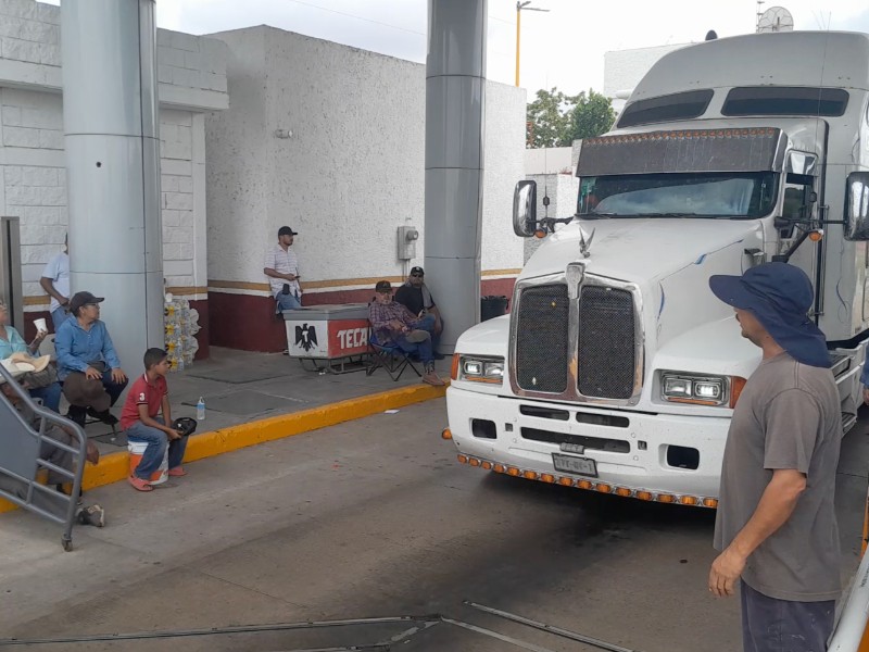 Vuelven las protestas: Productores retomarán tomas de casetas con libre tránsito