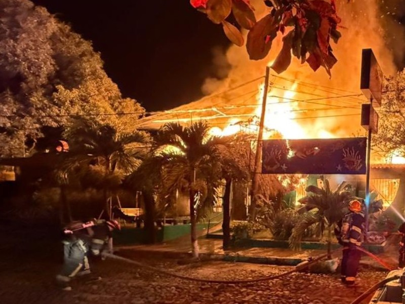 Demanda Canaco Colima esclarecer incendios en restaurantes
