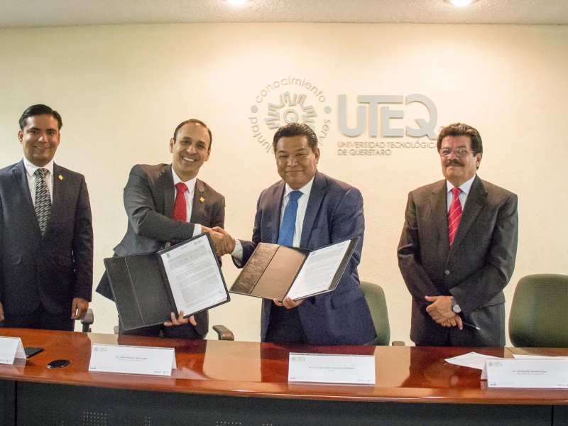 CANACO firma convenio con universidades