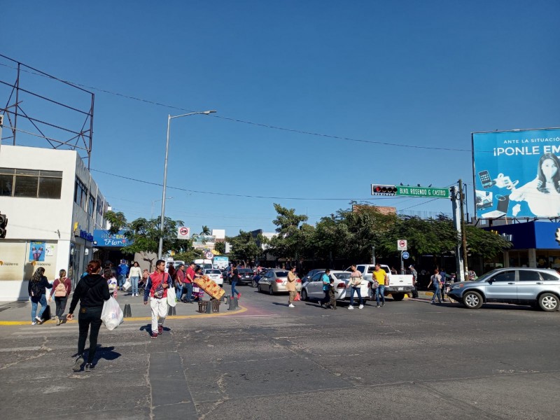 CANACO reprueba puestos ambulantes en el centro, piden medidas drásticas