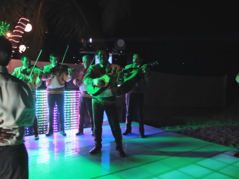 Cancelación de fiestas mexicanas afectó directamente a los músicos