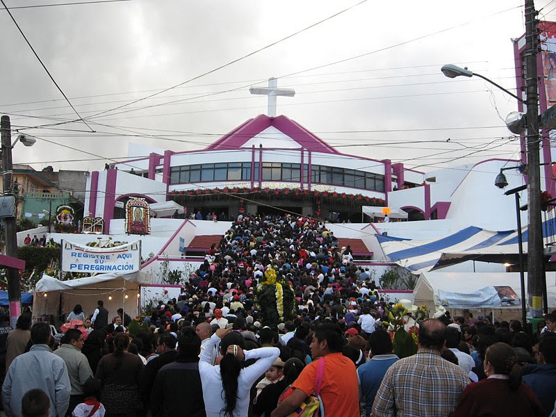 Cancelación de peregrinaciones no afecta economía de Xalapa: CANACO