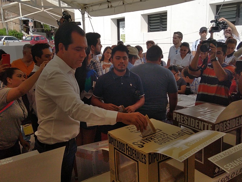 Candidatos confían en las autoridades electorales