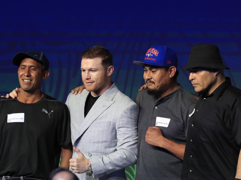 'Canelo' Álvarez confirma pelea en septiembre