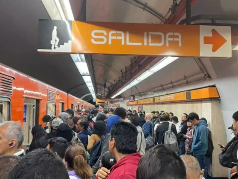 ¡En plena hora pico! Caos en la Línea 7 del Metro CDMX