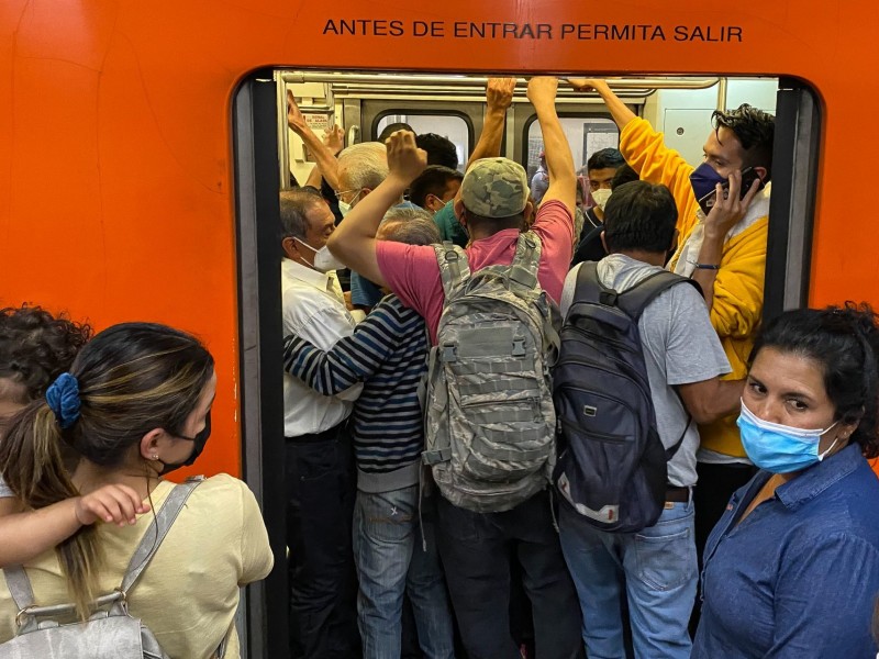 Caos: Suspenden servicio en Línea 9 del Metro CDMX