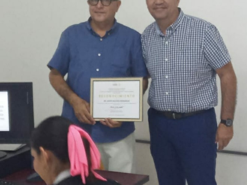 Capacita SEC Guaymas-Empalme a personal Administrativo