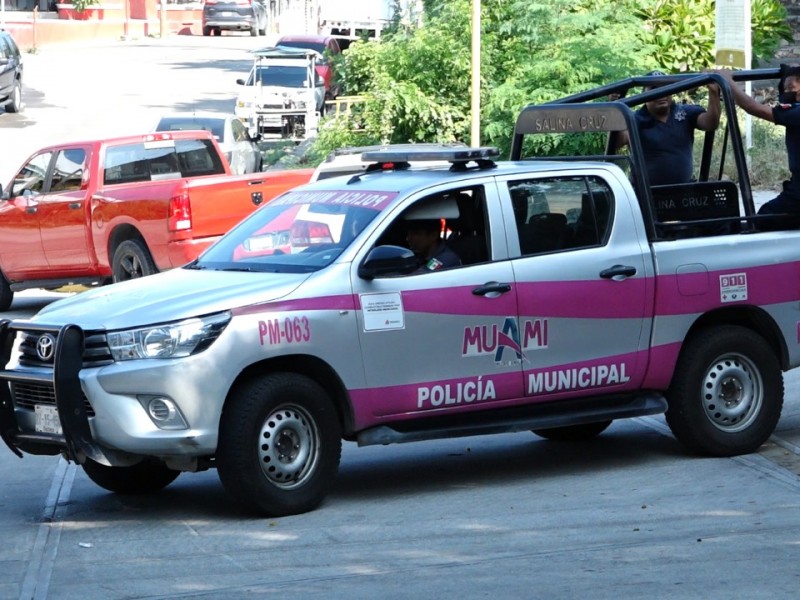 Capacitan a elementos de la Policía Municipal de Salina Cruz