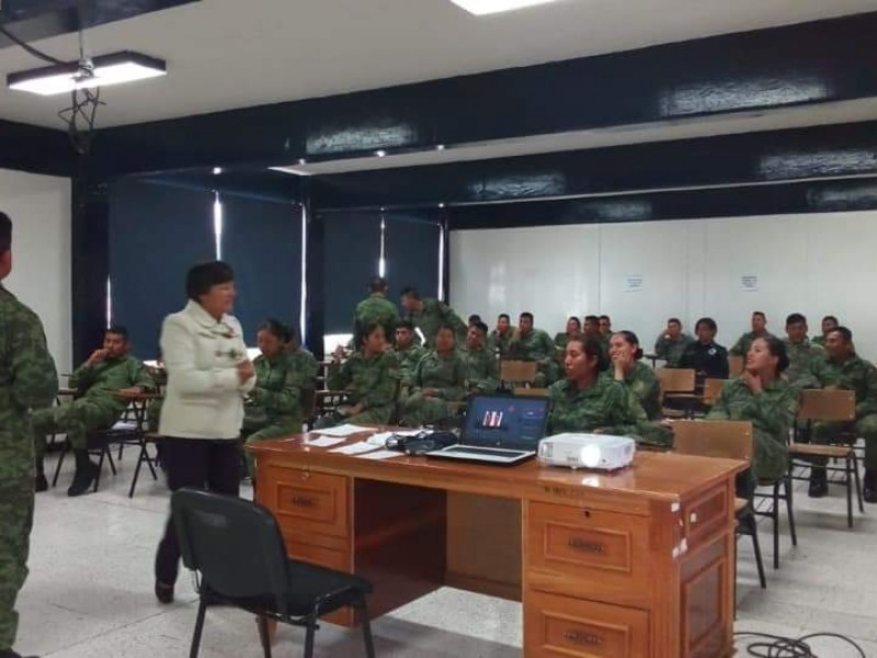 Capacitan a Guardia Nacional