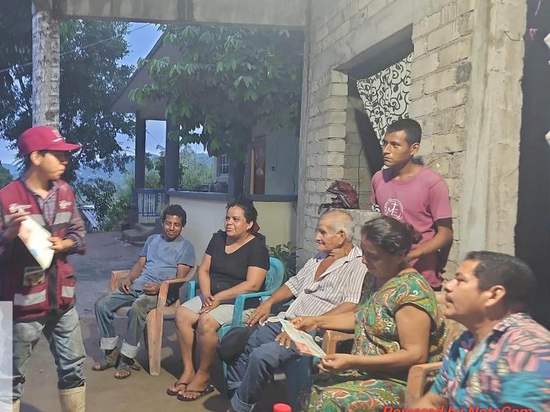 Capacitan a productores de San Pedro Mixtepec para mejorar selección bovina