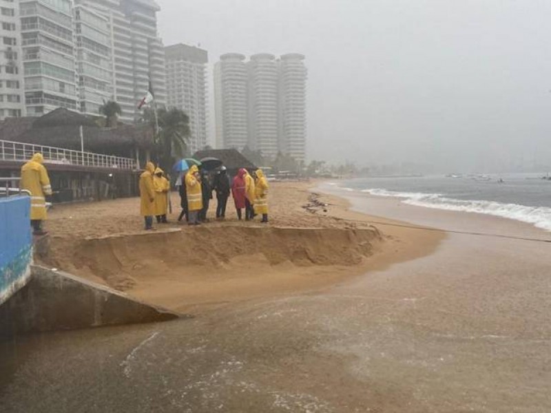 Capaseg participa en desazolve de drenaje sanitario en Acapulco