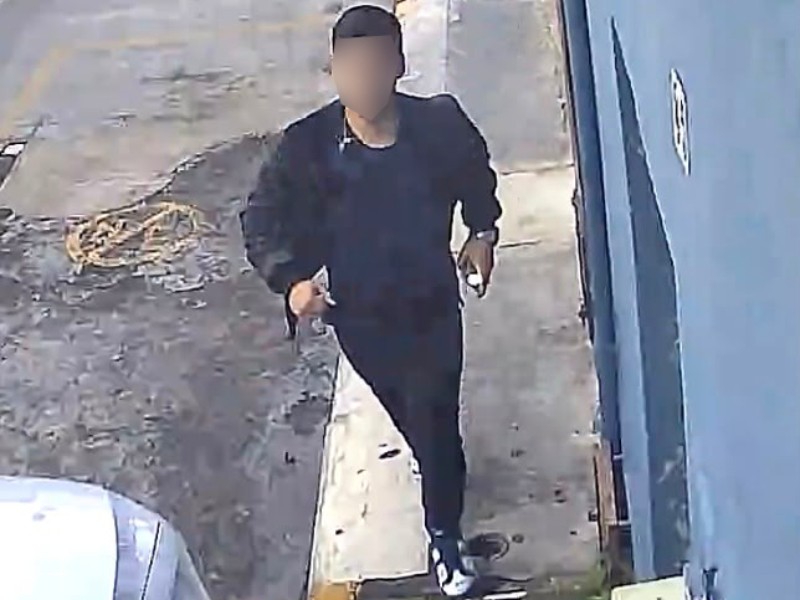 Captan en video asalto a joven en pleno centro de Xalapa | Meganoticias