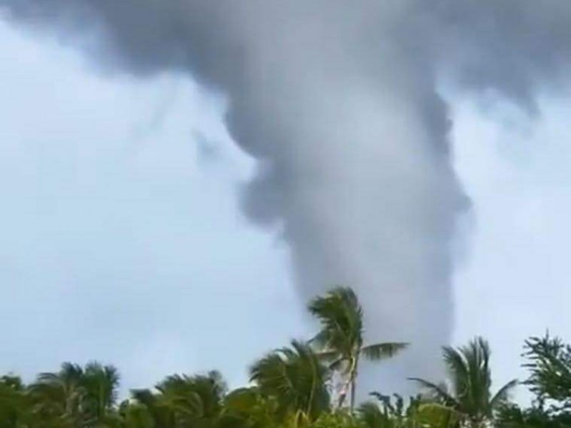 Captan tornado en Puerto Escondido Oaxaca