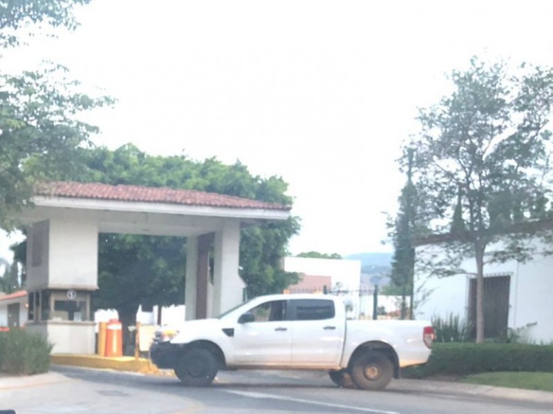 Capturan a mujer relacionada con psicoanalista Gabriel V