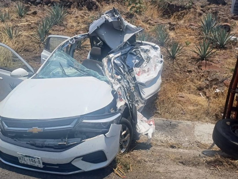 Carambola dejó cuatro lesionados en Tototlán