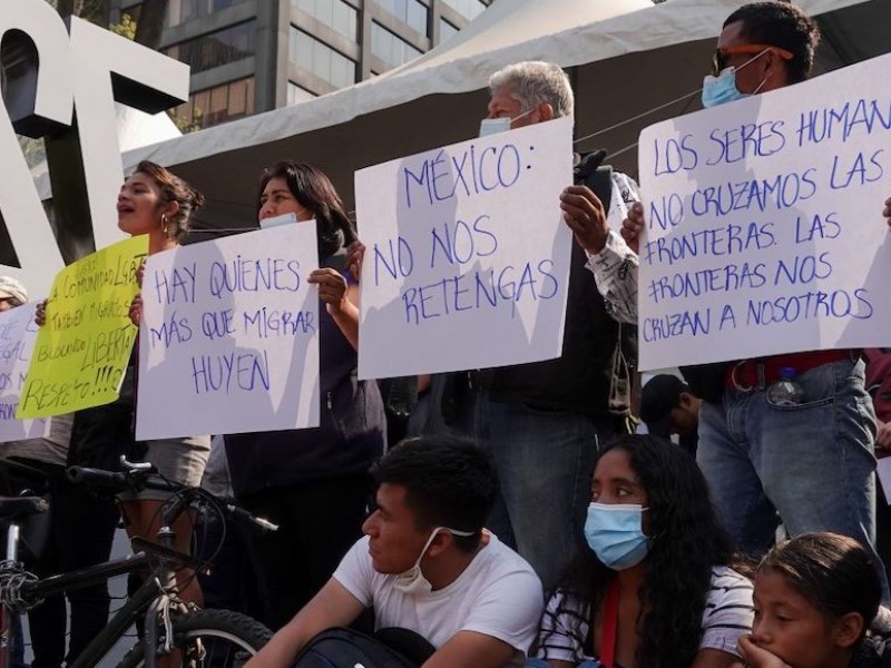 Caravana de indocumentados marcha en Cdmx