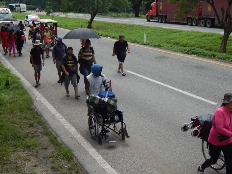 Caravana migrante avanza por Chiapas, se dirigen al municipio de Tonalá