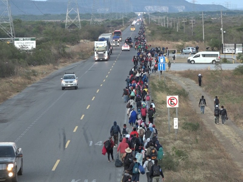 Caravana Migrante sale de Juchitán para intentar llegar a Tehuantepec