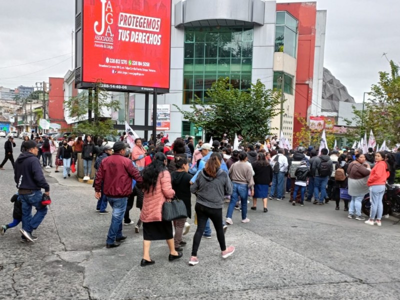 Cardenistas protestan porque CFE no electrifica sus colonias