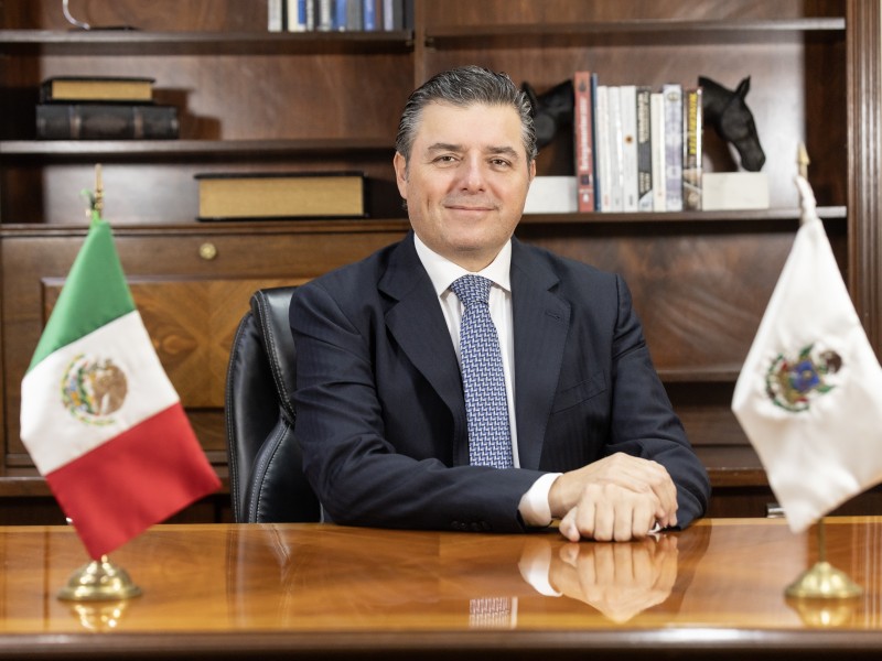 Carlos Hererías, asume cargo como secretario particular