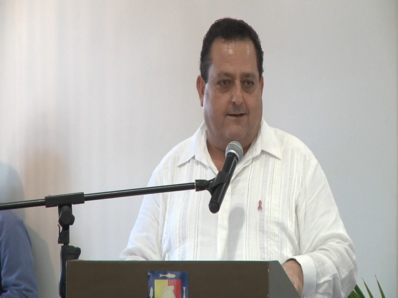 Carlos Mendoza Davis posible presidente de la CONAGO