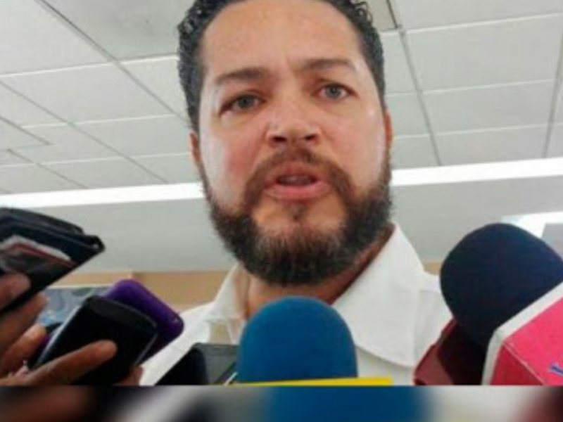 Carlos Uscanga aclara renuncia de supuesto dirigente