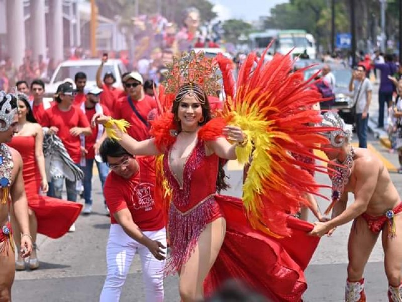 Carnaval ya tiene 3 jurados por concurso de Corte Real