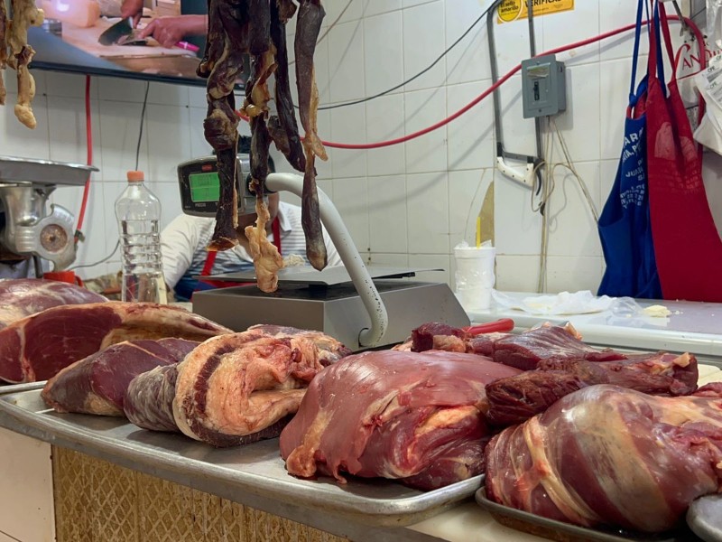 Carne de res lo más caro de la canasta alimentaria en octubre