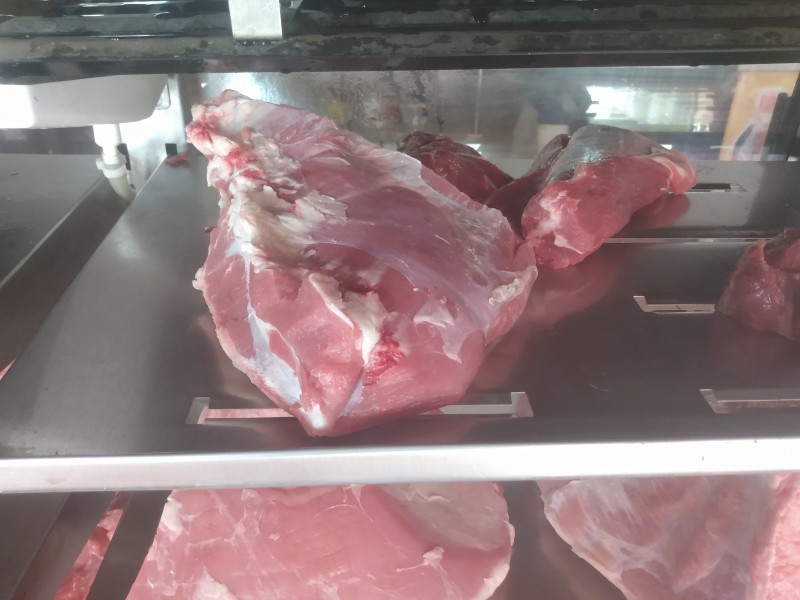 Carnicerias afectadas tras cierre de procesadora de carne