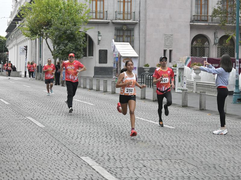 Carrera End Polio Now reúne a corredores por una causa de salud