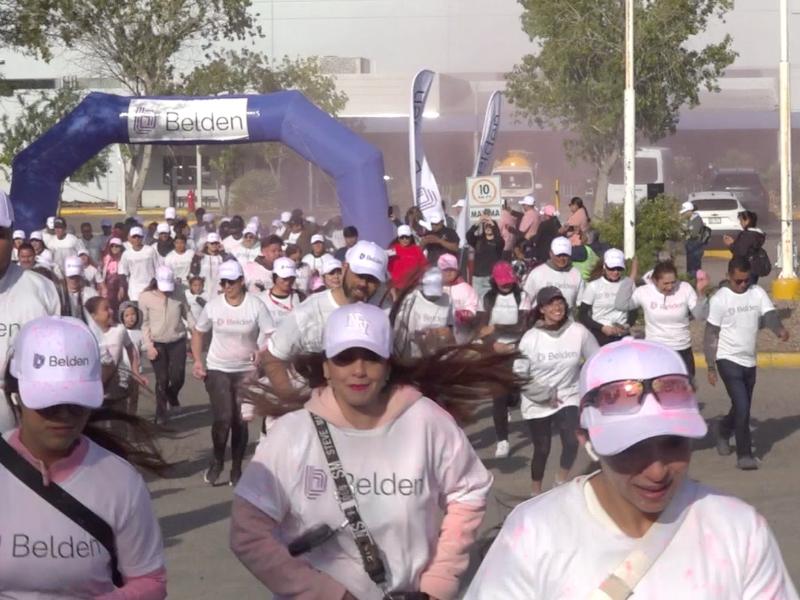 Carrera Rosa de Belden reúne a más de 200 personas en Nogales