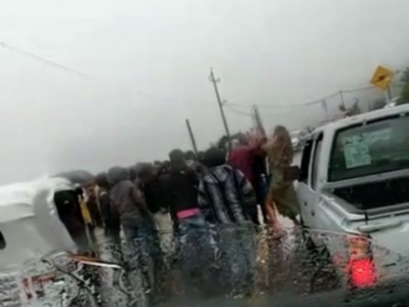 Carretera alterna de Oxchuc no soluciona bloqueos