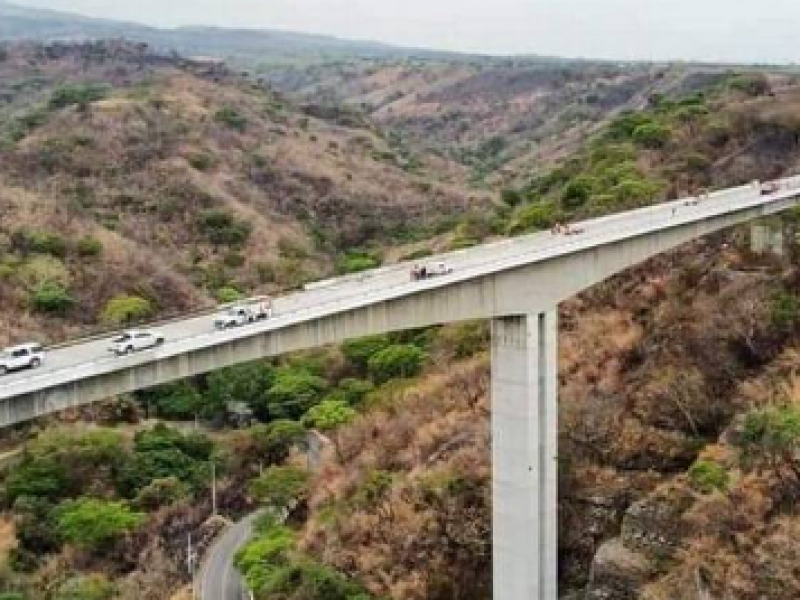 Carretera transvolcánica Colima Guadalajara entra en operación