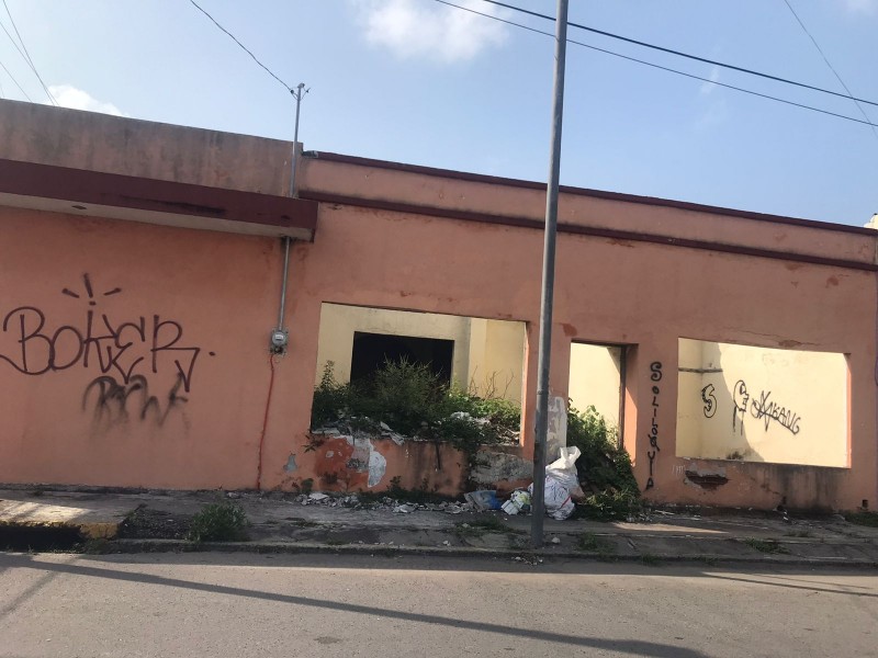 Casa abandonada en la colonia Centro de Veracruz
