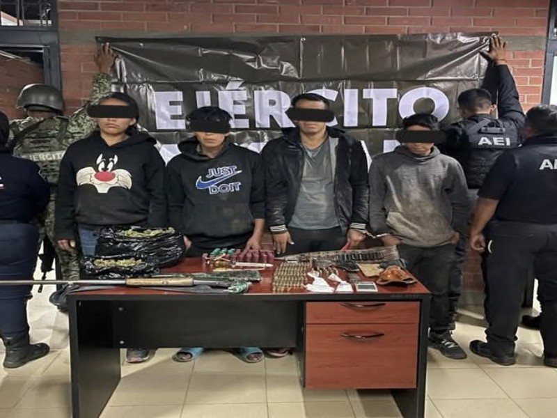 Catean punto de narcomenudeo en Miahuatlán, hay 4 detenidos