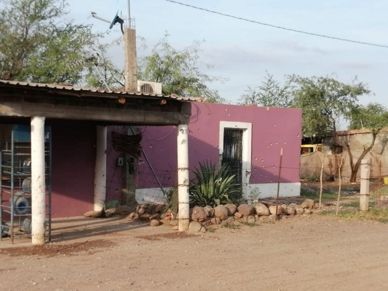 Catean vivienda baleada, hay una granada al interior