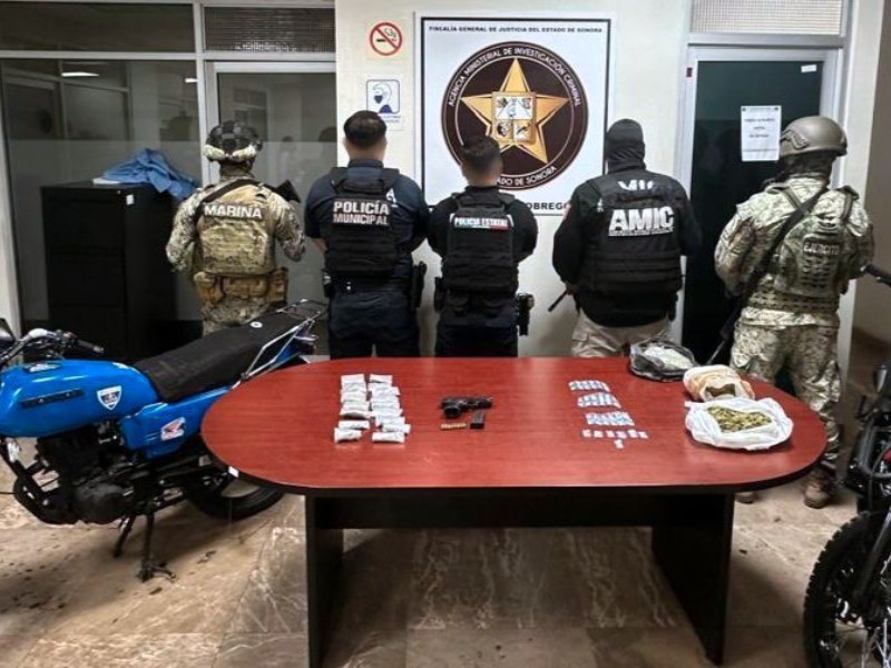 Cateo en Obregón deja armas, droga y motos aseguradas