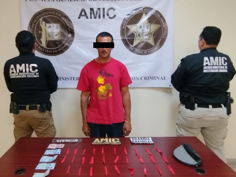 Cateo en SLRC deja un detenido por narcomenudeo