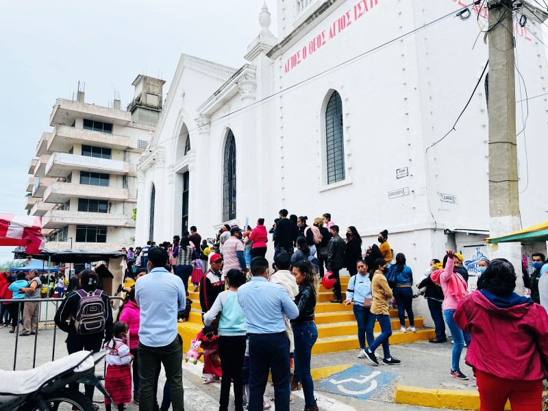 Católicos desarrollan peregrinaciones en Tuxpan