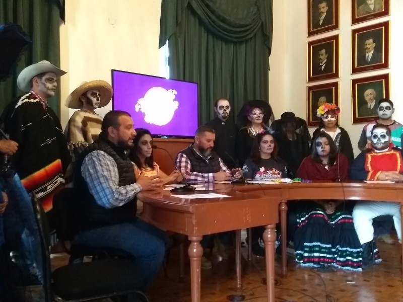 Catrines buscan invadir calles de Toluca