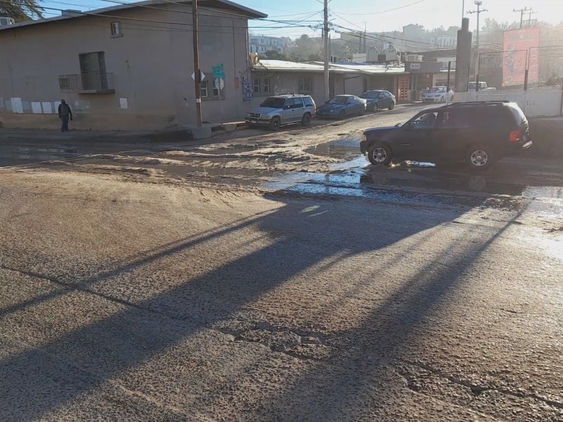 Causan accidentes calles congeladas en Nogales