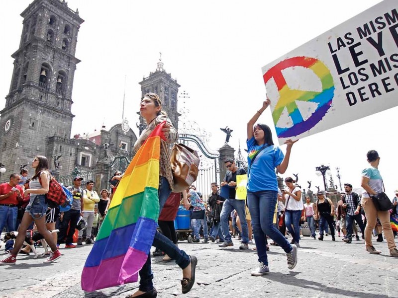 CDH presenta inconstitucional contra reformas por matrimonio igualitario