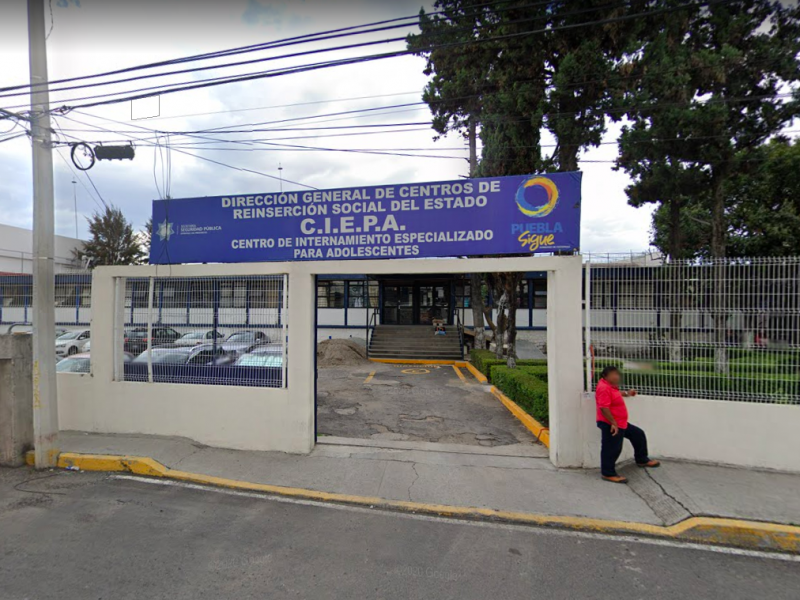 CDH Puebla verifica condiciones de adolescentes trasladados de CIEPA